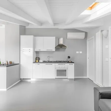 Vista 180 Vicino Terme Di * سيرمِيوني